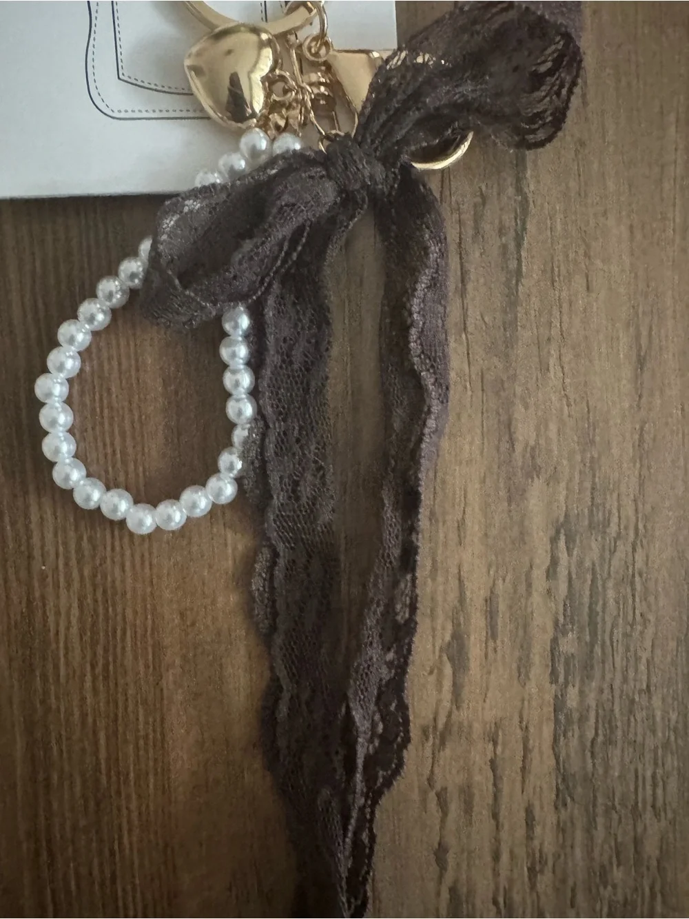 bp Gold Heart Keyring with Pearl Loop & Brown Lace Charm